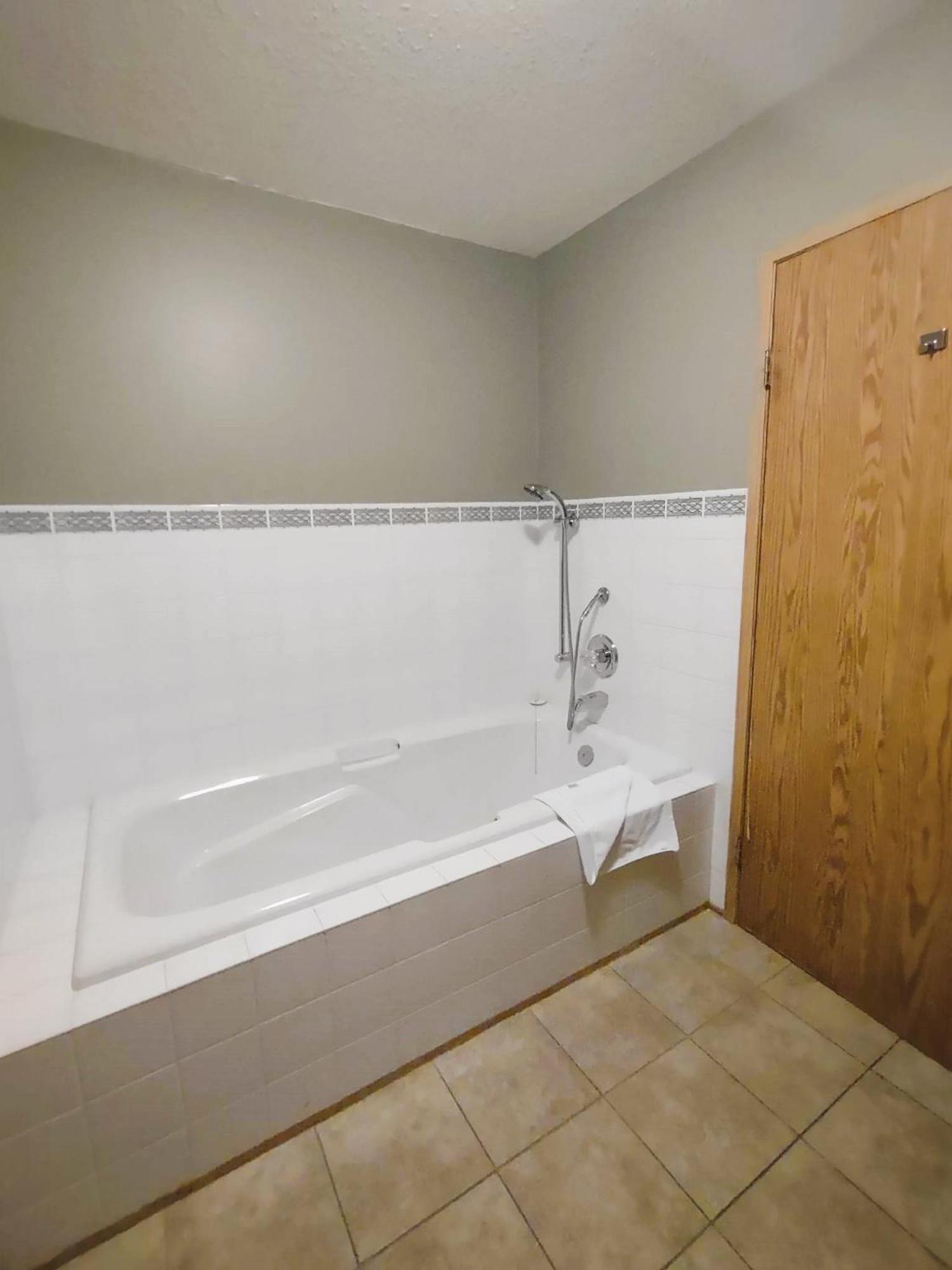 Stars Inn - Motel Fort Saskatchewan Bilik gambar